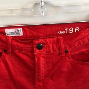 Gap legging Jean red 27/4; zippered ankles